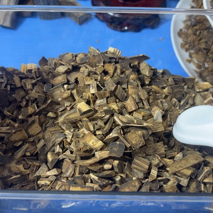 沉香碎屑沉香绿棋薰香边角碎料100克
