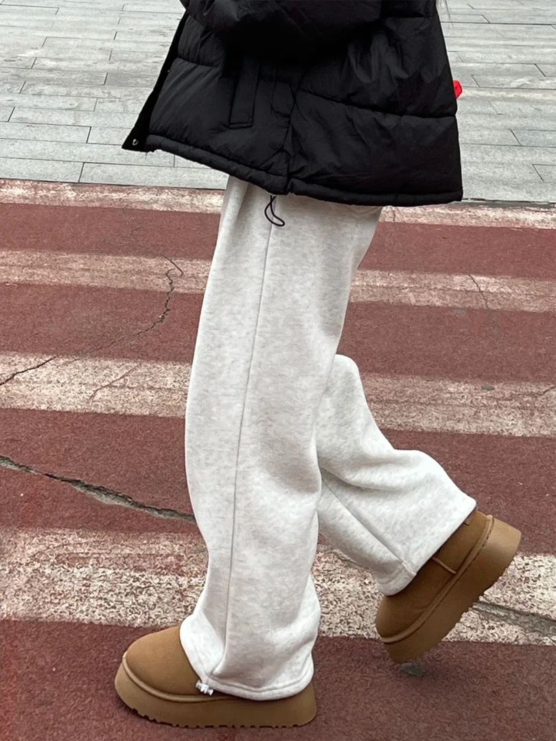 加绒卫裤女2025新款加厚阔腿运动裤小个子胖MM大码显瘦直筒休闲裤