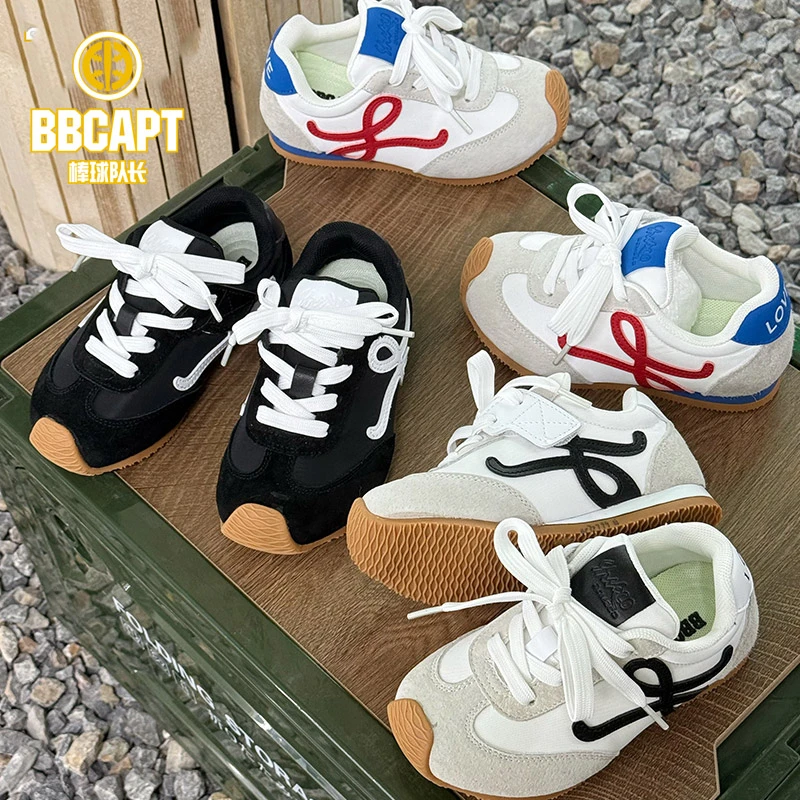 棒球队长男童运动鞋魔术贴春秋德训鞋2025新款春季女童休闲儿童鞋
