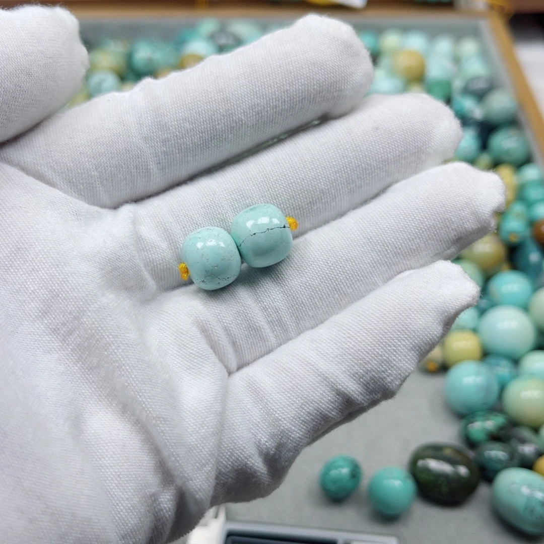 绿松石未镶嵌挂件