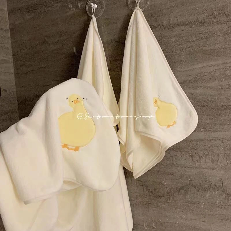 2025新款小黄鸭洗脸毛巾可爱不掉毛家用洗澡吸水速干大人浴巾女LX