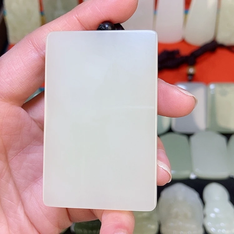 【闪购商品】颈饰未镶嵌和田玉