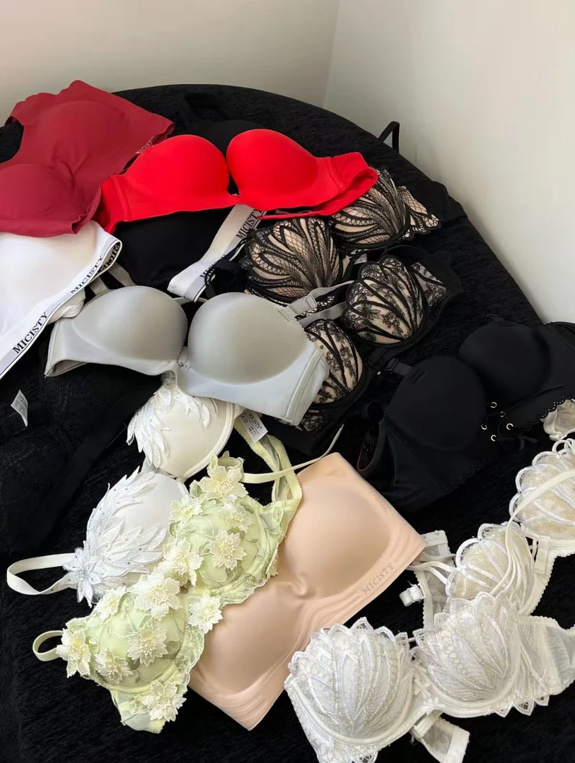 「M001-M100」超薄大胸显小聚拢无痕调整型防抖震防外扩防下垂内衣