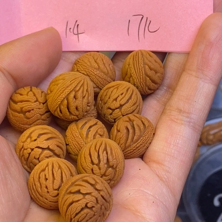 桃核吊坠秦岭龙纹桃核2222