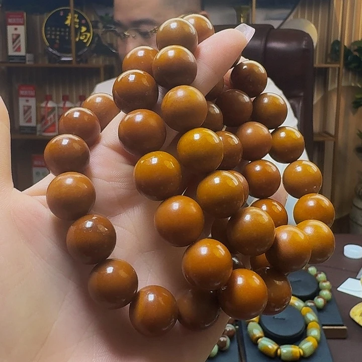 和田玉手串未镶嵌