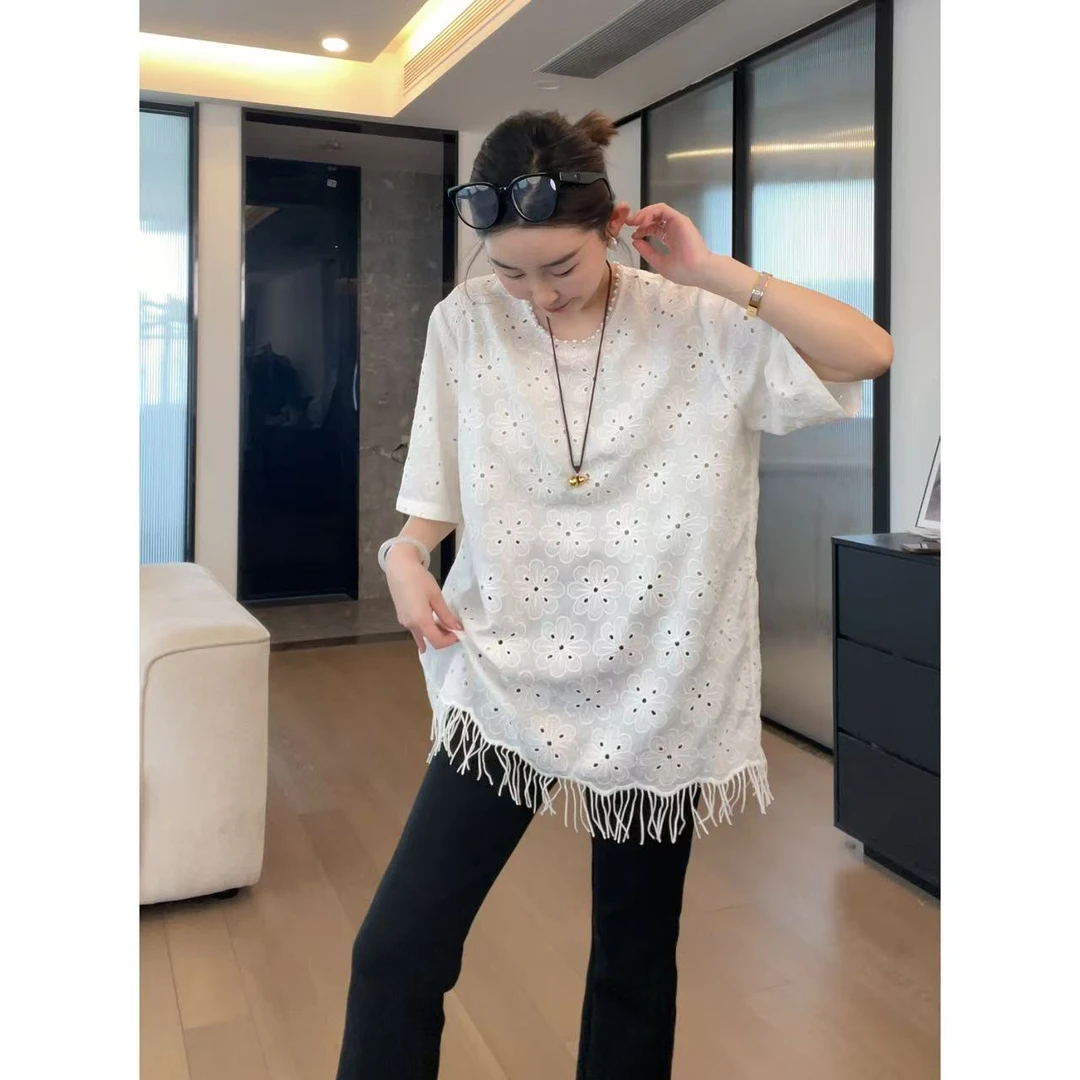 2025春款 极简百搭花朵刺绣珍珠流苏拼接短袖 2504C1781