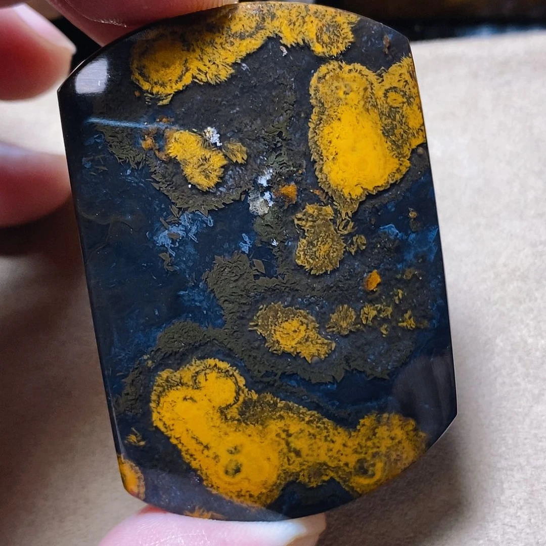 未镶嵌颈饰玛瑙/玉髓放**刀