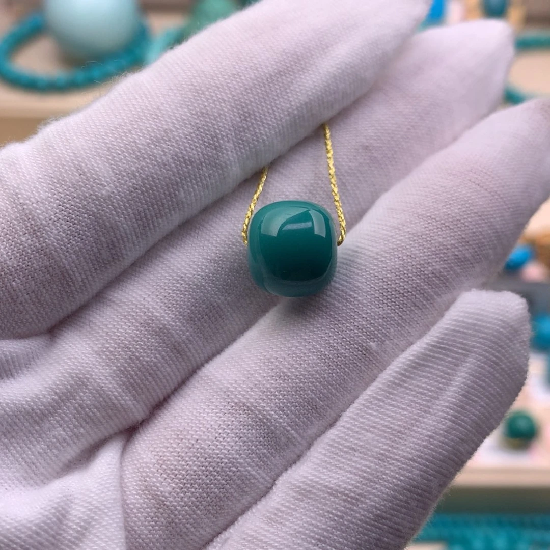 绿松石未镶嵌珠宝奇石11.1*10