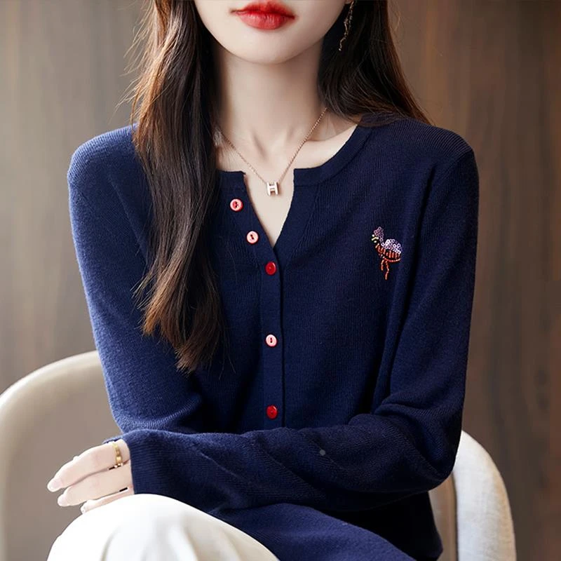 V领打底衫女2025新款春秋内搭洋气宽松减龄大码女装秋冬针织毛衣