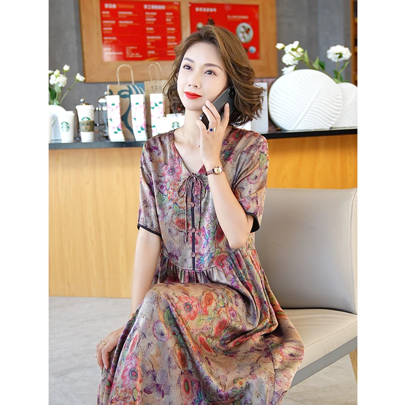 夏季新款2025大牌杭州真丝连衣裙女气质妈妈桑蚕丝裙子黄