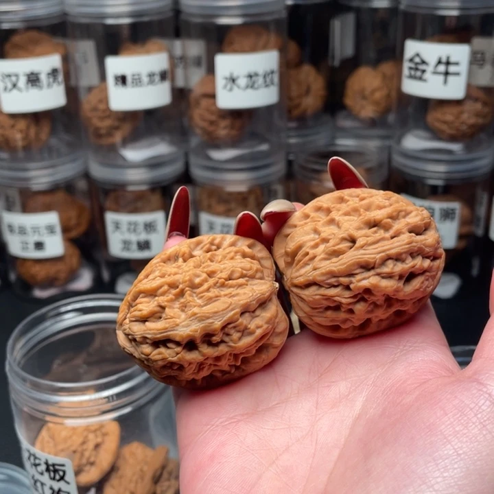 ****石核桃手串/手链红锦鲤44