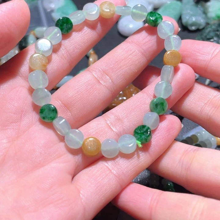 【闪购商品】翡翠颈饰未镶嵌天然翡翠