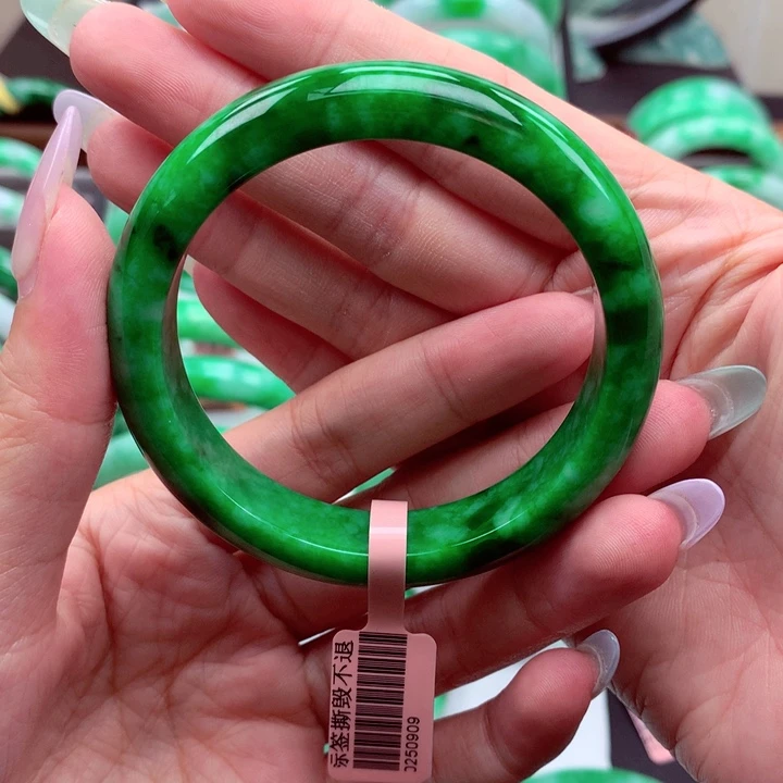 未镶嵌手镯翡翠翡翠