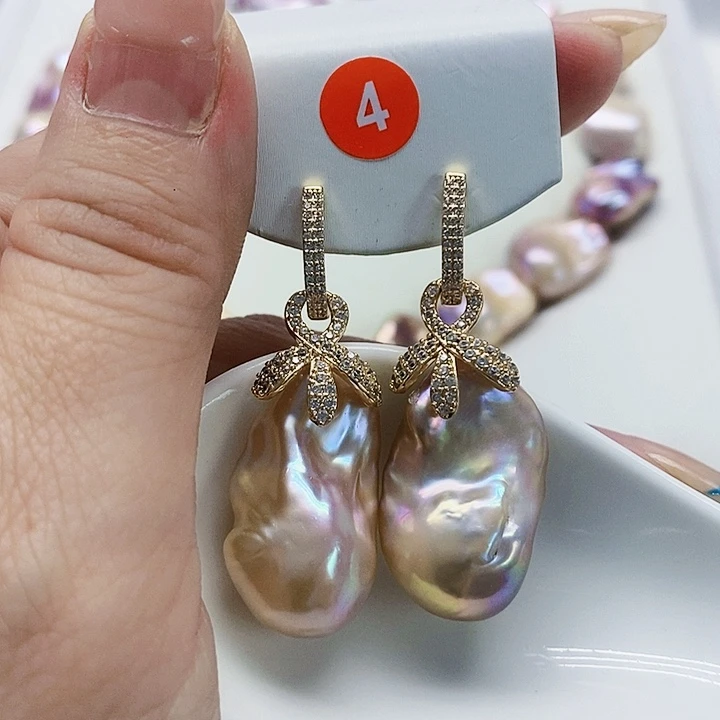 银S925镶嵌耳饰淡水珍珠