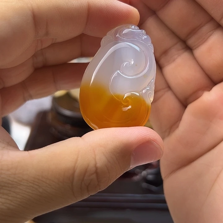玛瑙/玉髓颈饰合金