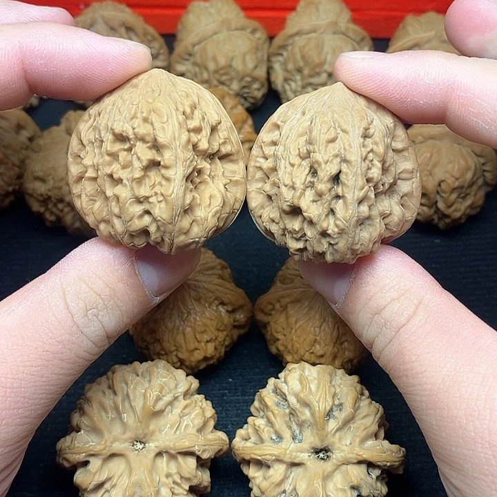 文玩核桃把件38➕平谷凹底