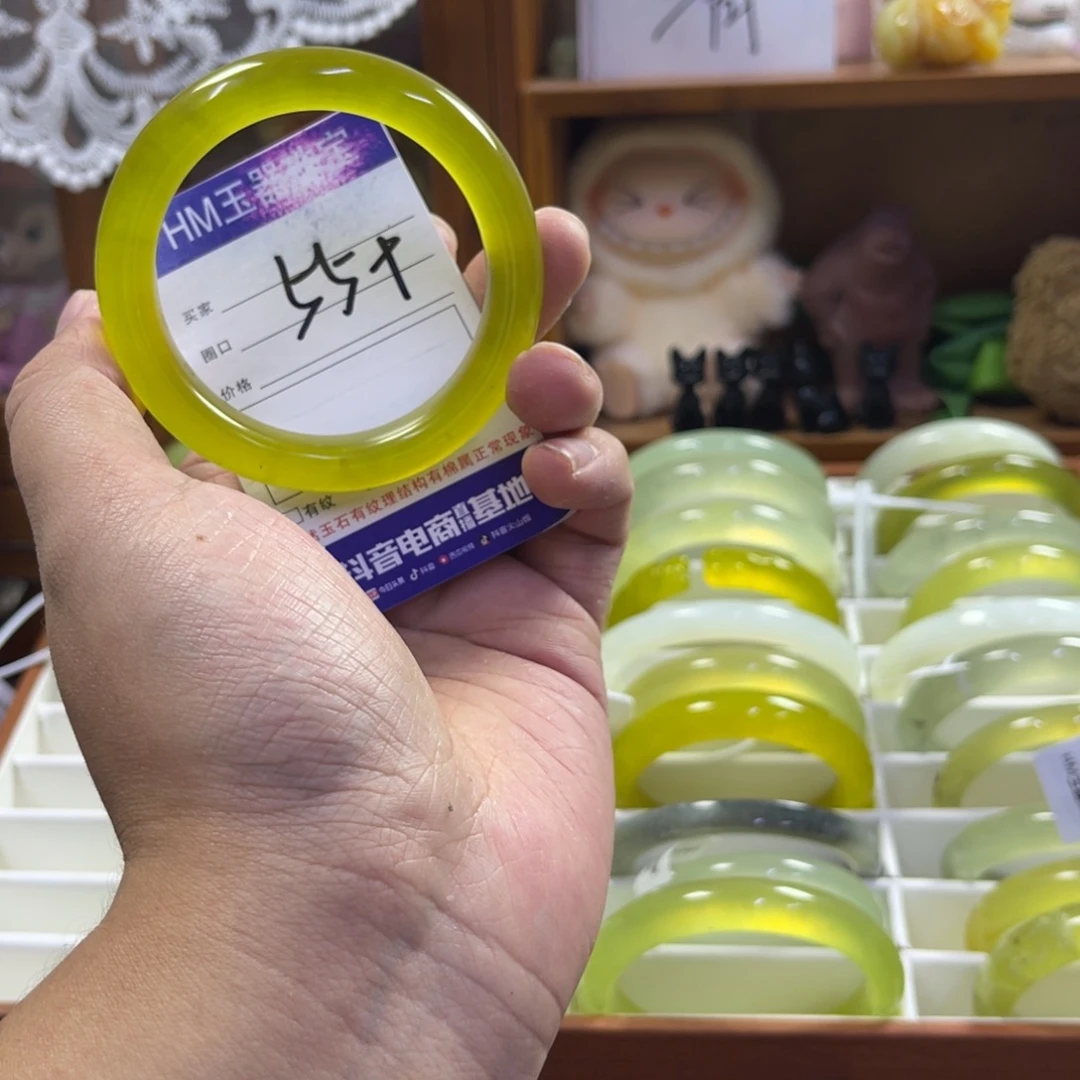 蛇纹石玉未镶嵌手镯493