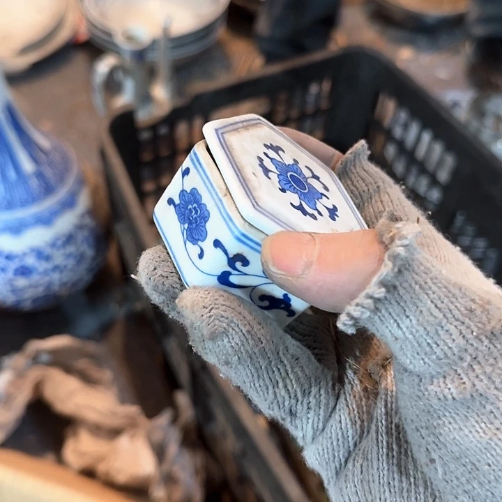 摆件景德镇陶瓷艺术研究院副