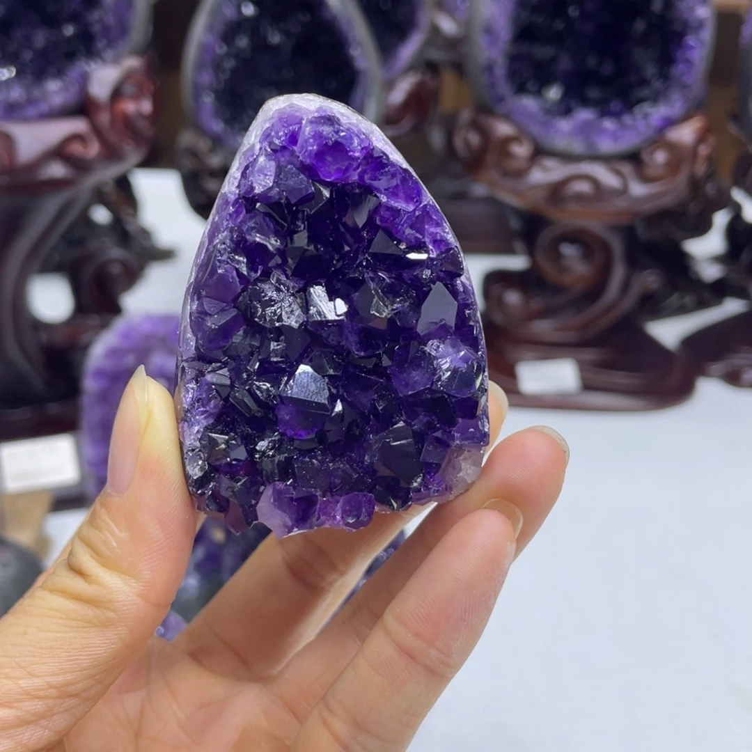 未镶嵌大型摆件（非配饰）紫晶