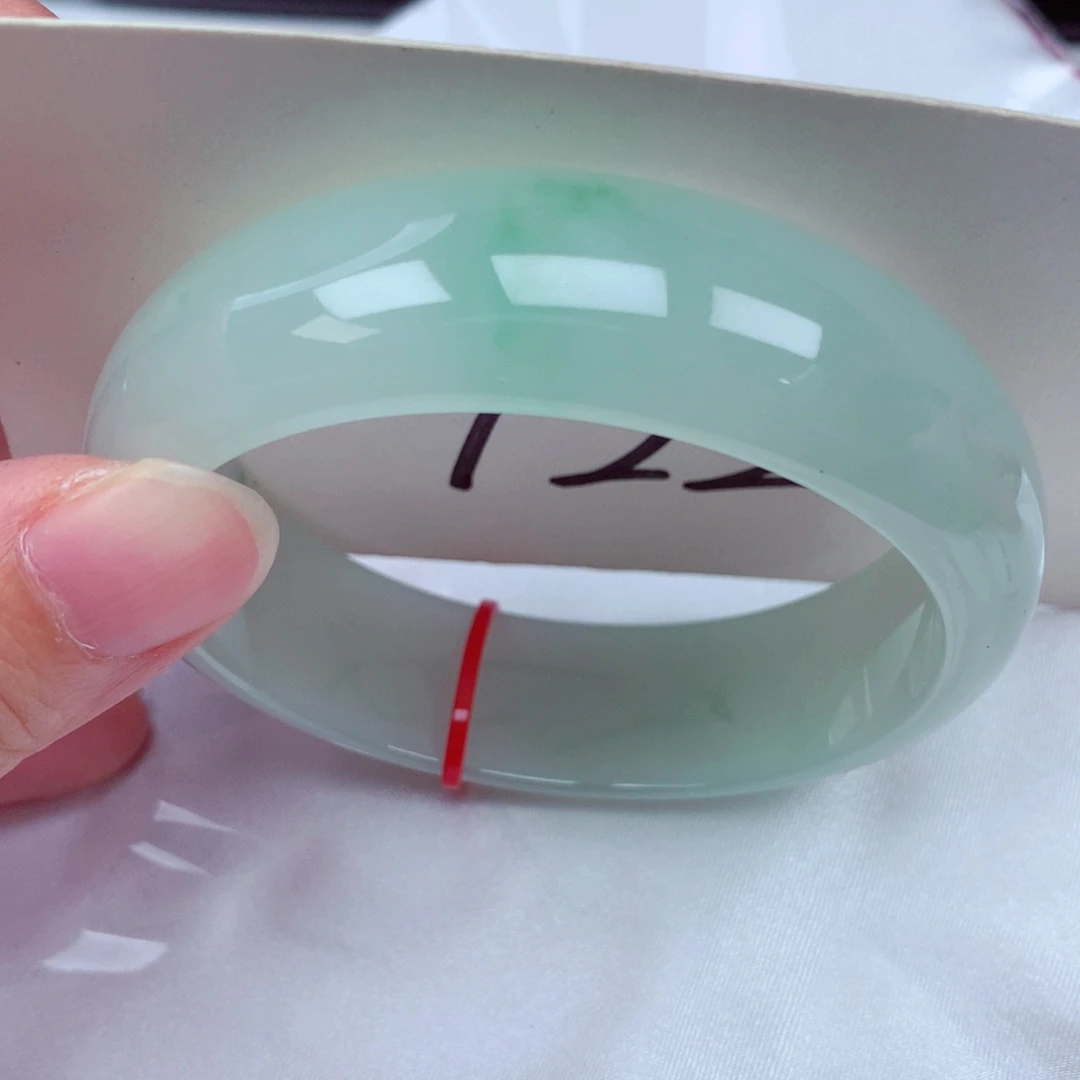 未镶嵌手镯翡翠翡翠