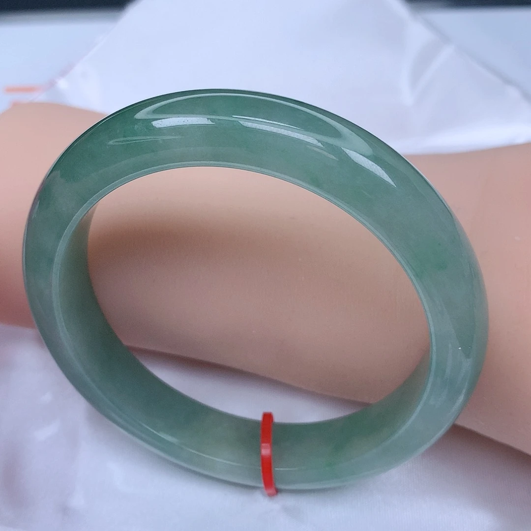 【闪购商品】未镶嵌手镯翡翠，57
