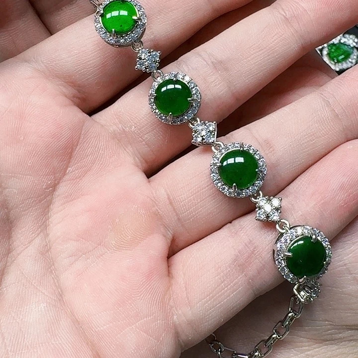 翡翠颈饰未镶嵌天然A货翡翠放漏