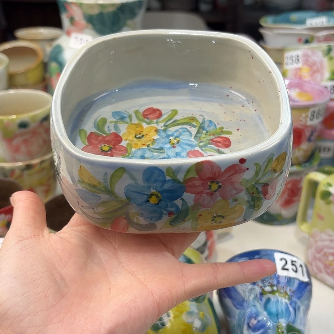 瓷片兔兔好可爱呀打