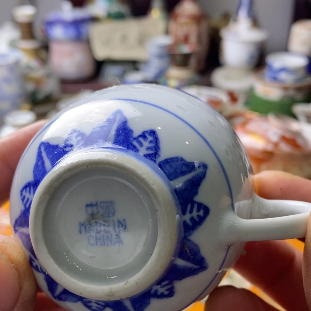 瓷片一点儿没有一件衣服可以搭配