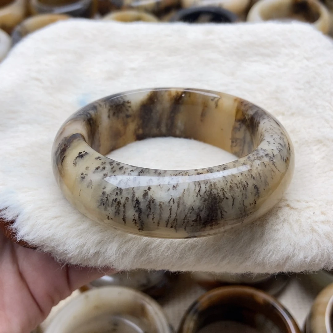 未镶嵌手镯石英质玉58加不退换168米