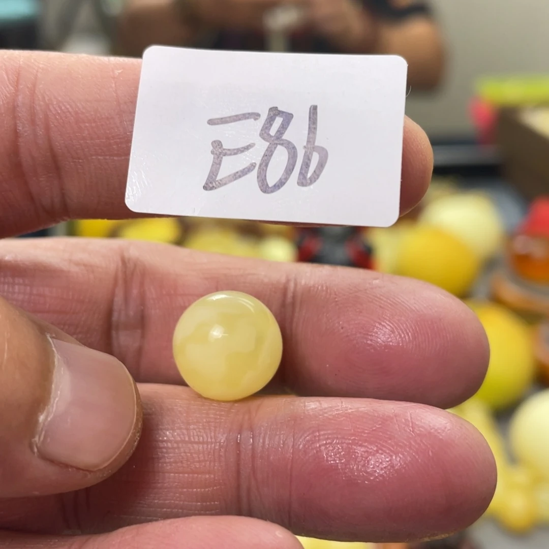 手链琥珀未镶嵌多样性发，发其中一件