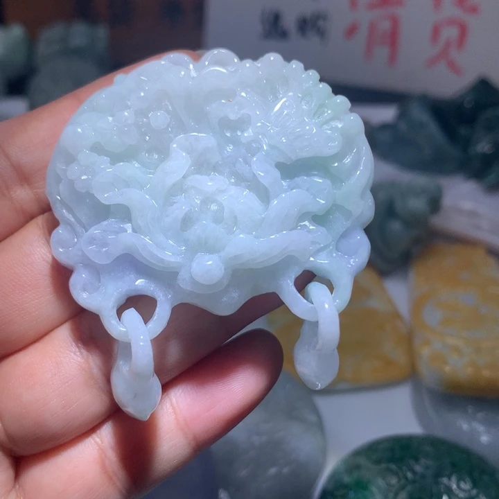 翡翠未镶嵌颈饰保真天然A货翡翠