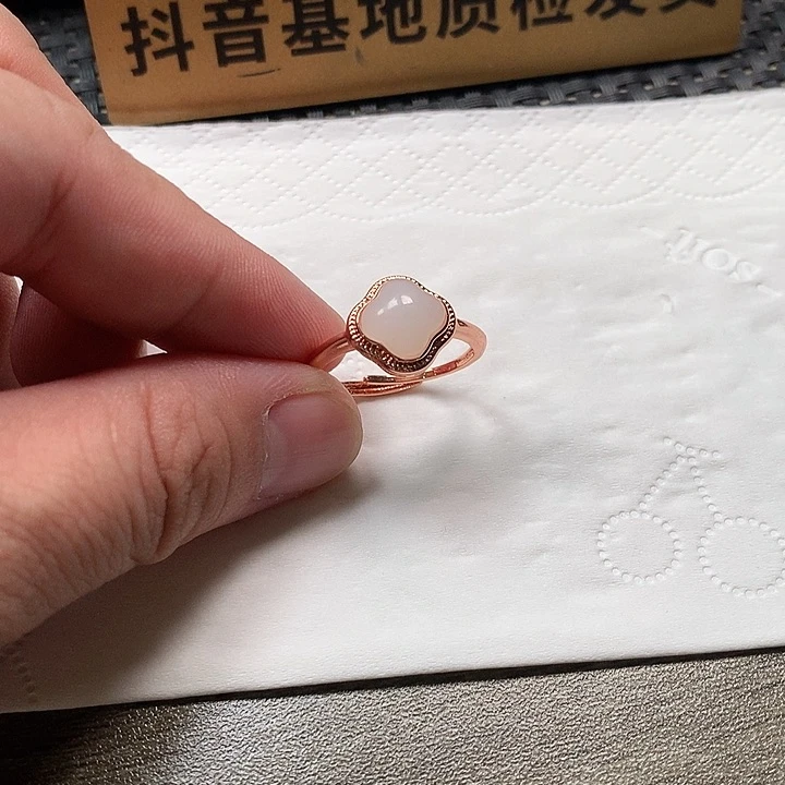 颈饰未镶嵌和田玉无*四叶草