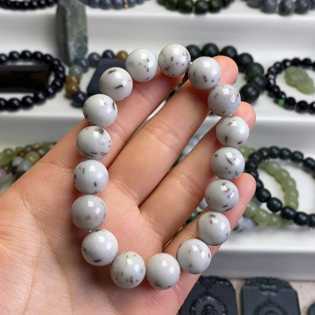 和田玉未镶嵌手串