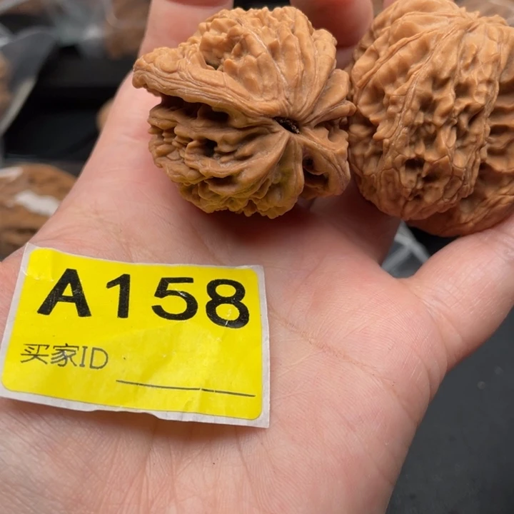 文玩核桃吊坠核桃