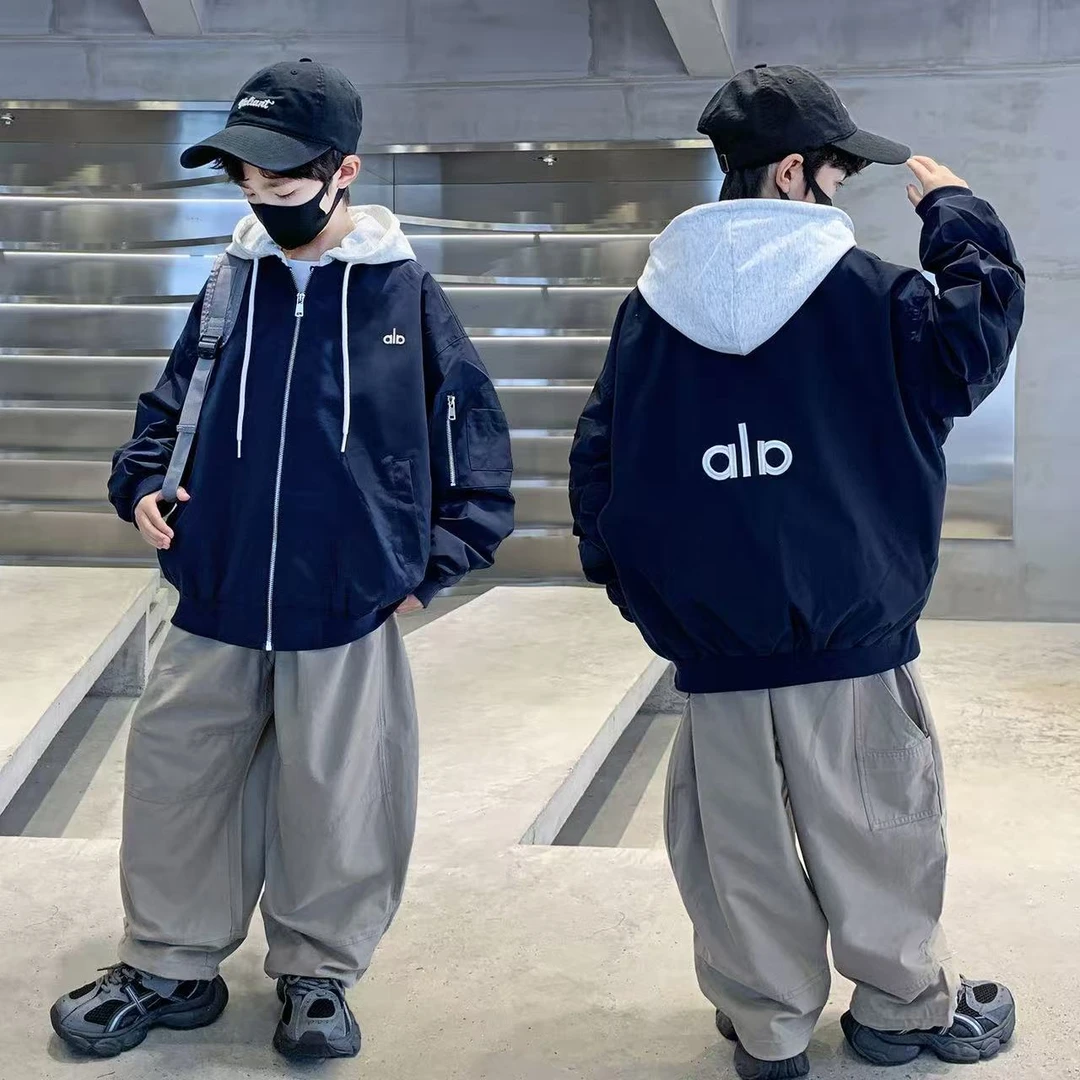 男童春秋外套2025新款儿童装秋季时髦洋气中大童秋装夹克上衣潮流