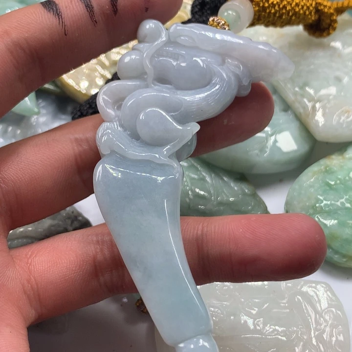 颈饰未镶嵌翡翠保真天然a货翡翠