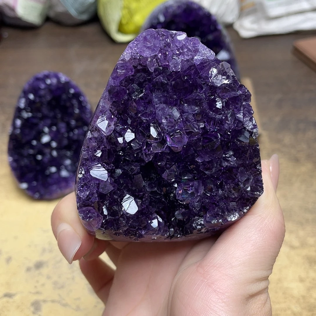 紫晶大型摆件（非配饰）未镶嵌