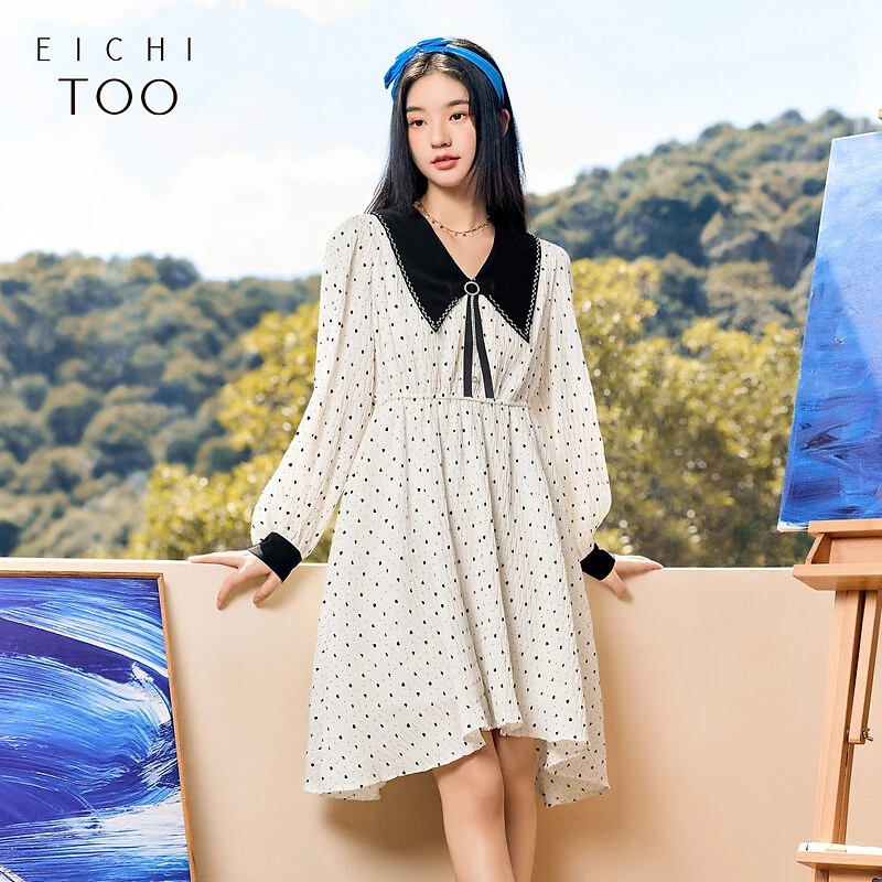 爱居兔女装压褶爱心图案肌理感撞色翻领连衣裙EQLCJ3M014A