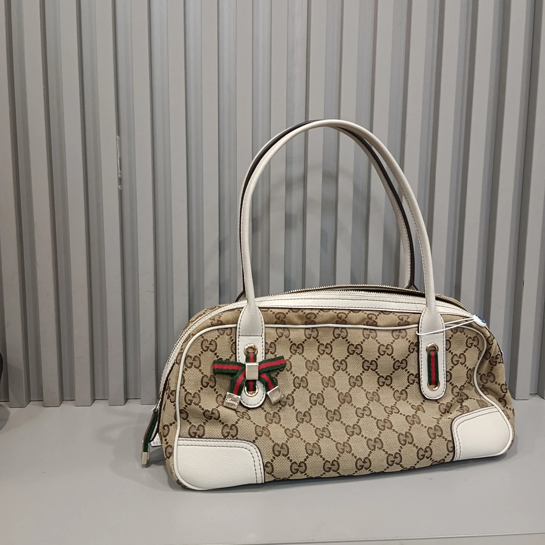 95新 GUCCI/古驰 兔兔奢/古驰波士顿手提包/240811120