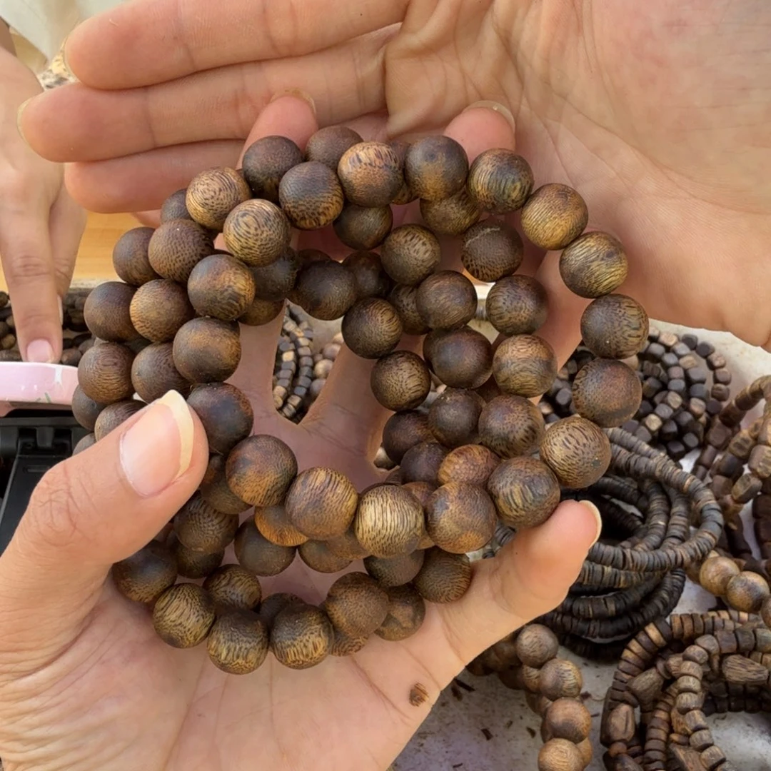 沉香碎屑沉香单圈1.2乌身11克多样性发一