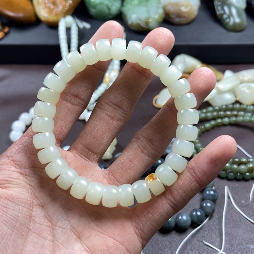 和田玉把件未镶嵌桀**空