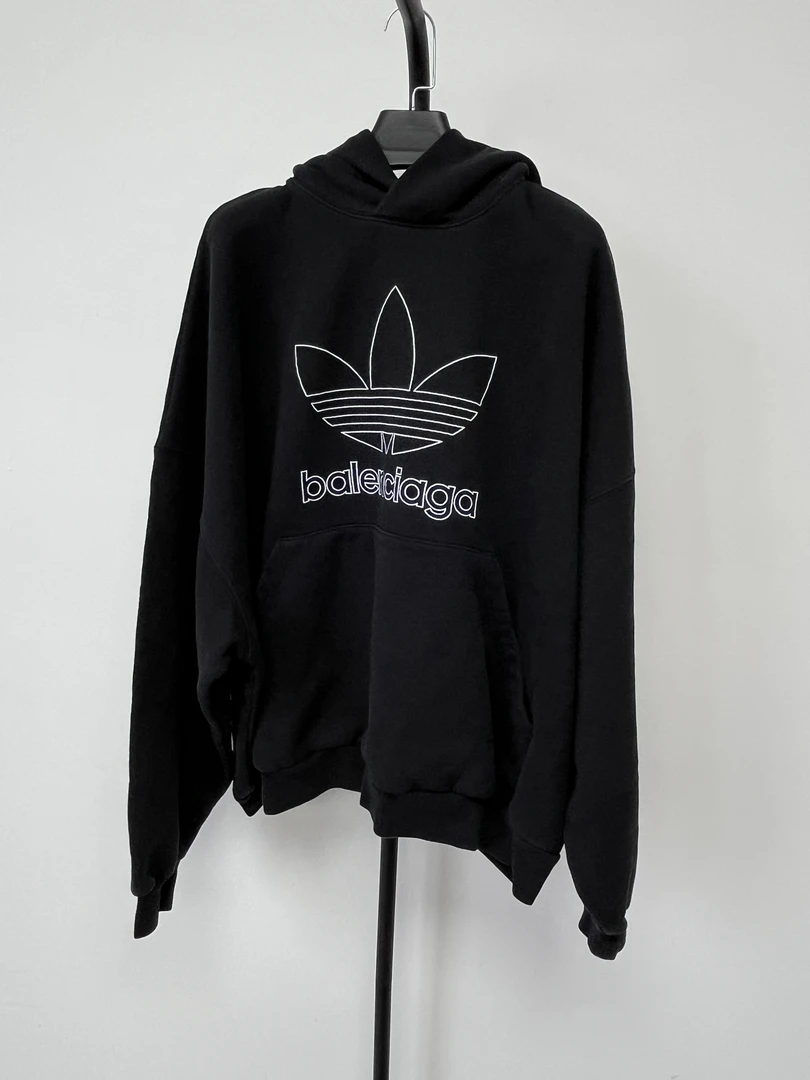 未使用 Balenciaga/巴黎世家 Logo字母印花连帽卫衣 全新 2码