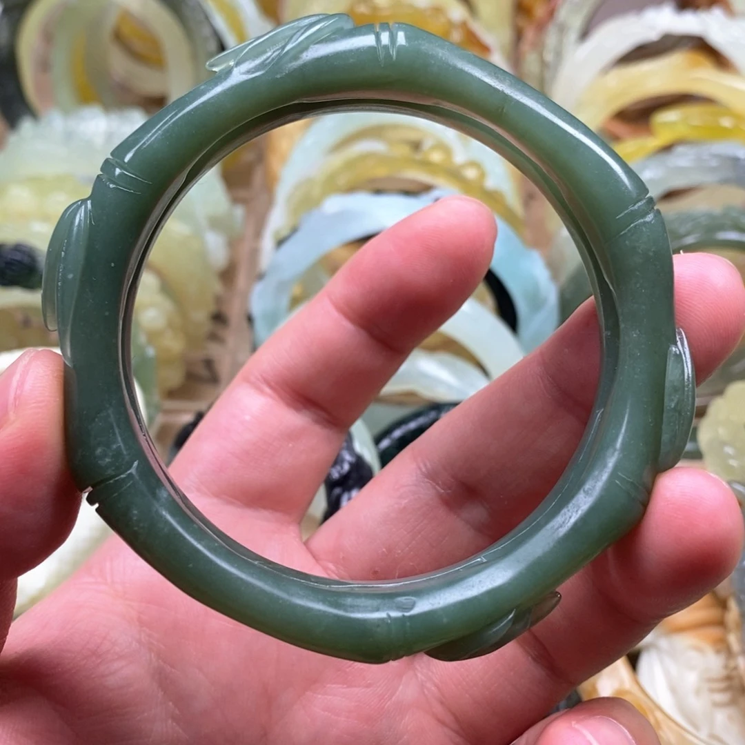 岫玉未镶嵌手镯一**过手镯