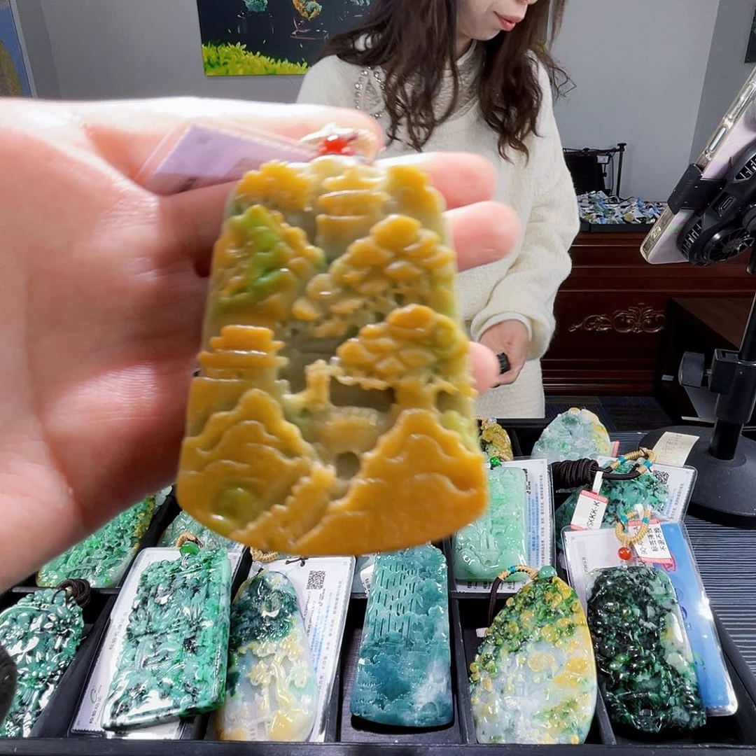 颈饰未镶嵌翡翠翡翠