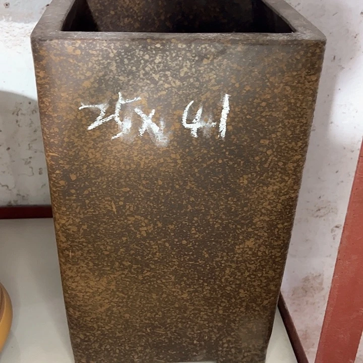 红陶紫砂工艺厂……紫砂工艺厂