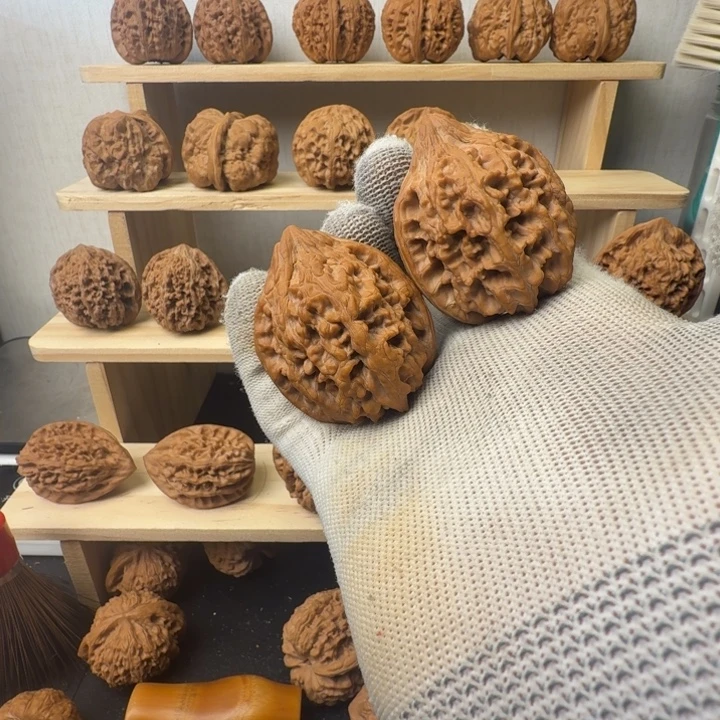 文玩核桃吊坠大沽石