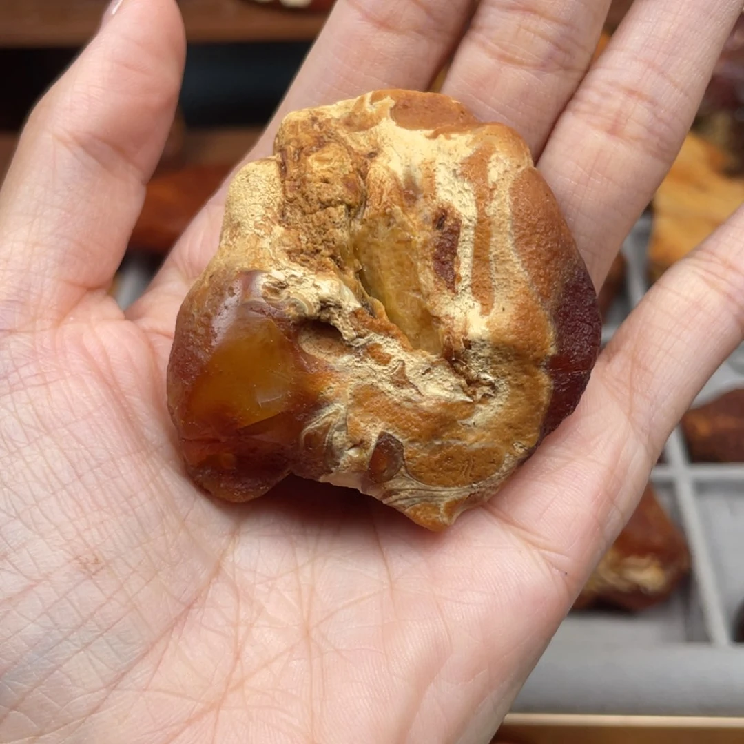 未镶嵌蜜蜡珠宝奇石