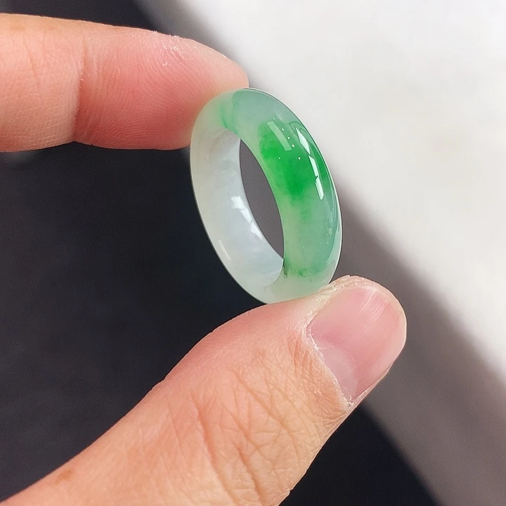 翡翠未镶嵌戒指19号