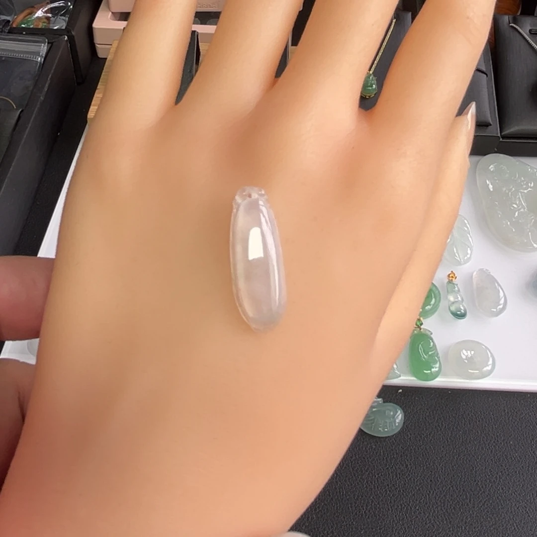 翡翠未镶嵌颈饰福利