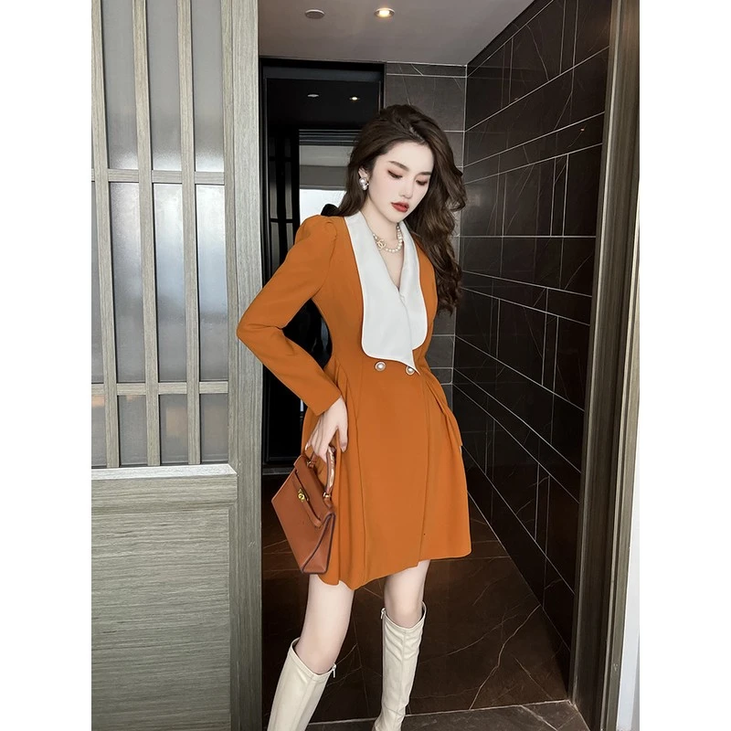 小香风连衣裙女秋季2025新款设计小众黄色收腰显瘦a字短裙小个子